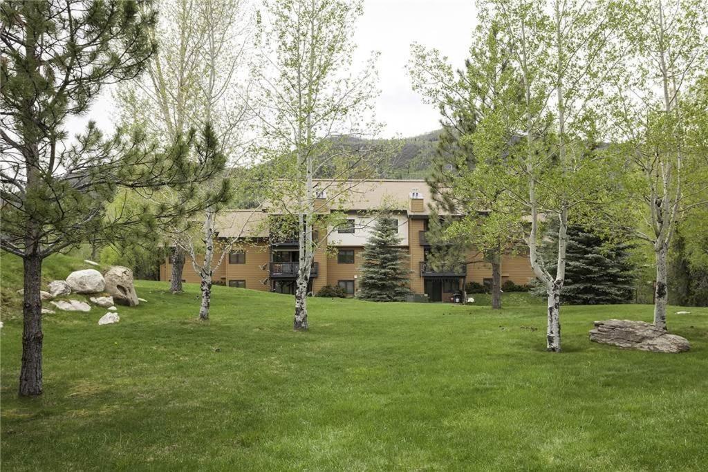 The Pines Condominiums Steamboat Springs Exterior photo