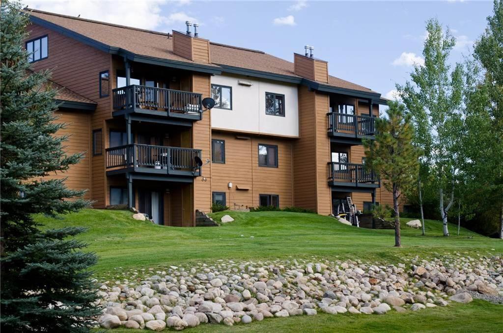 The Pines Condominiums Steamboat Springs Exterior photo